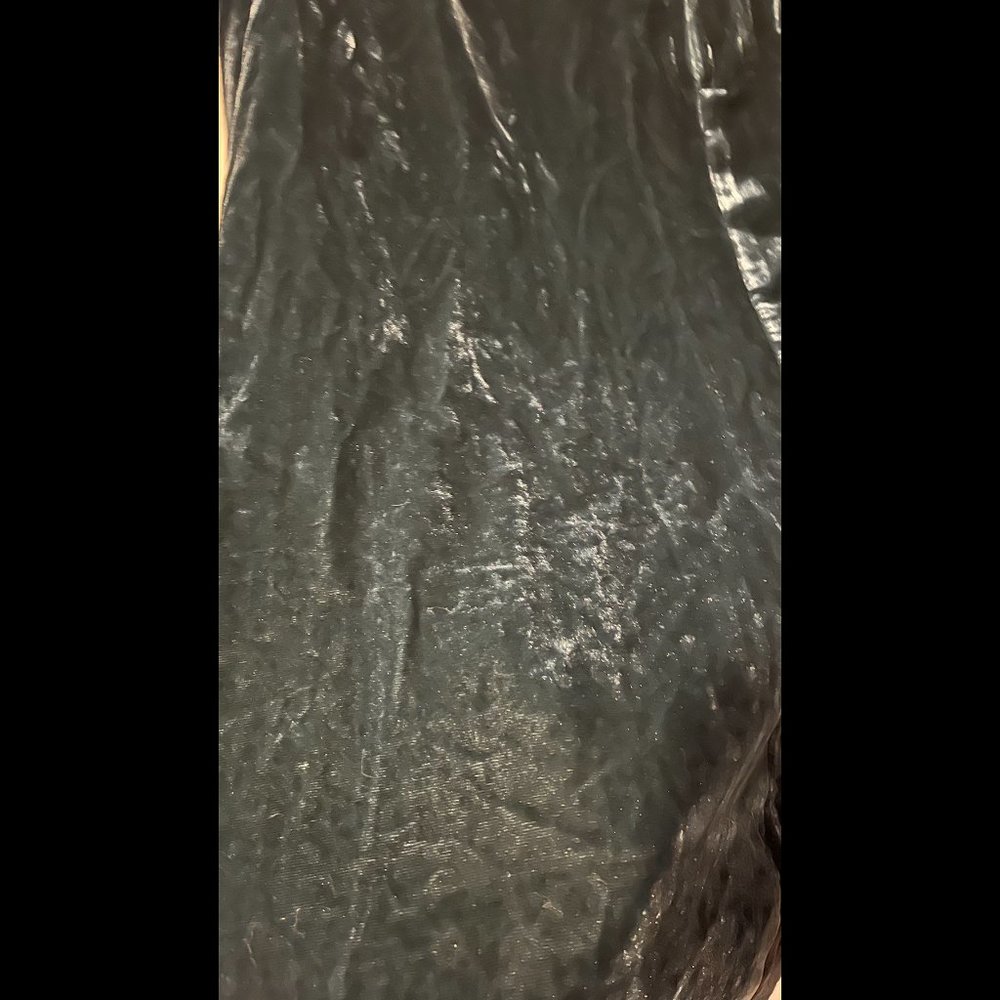 NWT Modcloth Perfect Timing Belted Midi Skirt seafoam crinkle velvet M  New - Picture 9 of 10